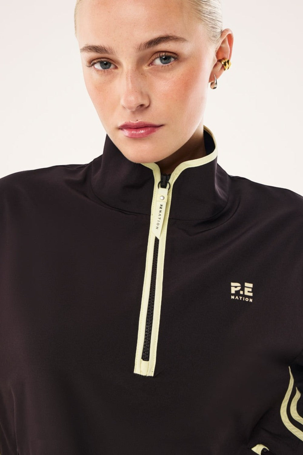 ELSHAM BOUTIQUE Echo quarter zip jacket in black bean with contrast light yellow binding and front zipper detail
