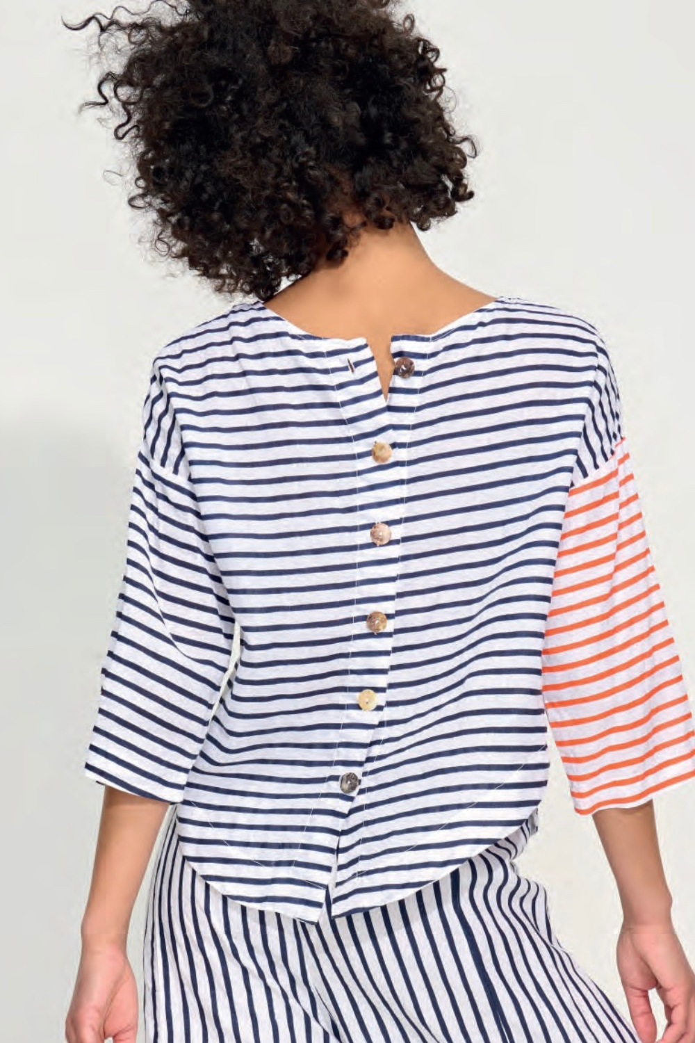 Top in Navy/Neo Orange Mini Stripe Top in Navy/Neo Orange Mini Stripe