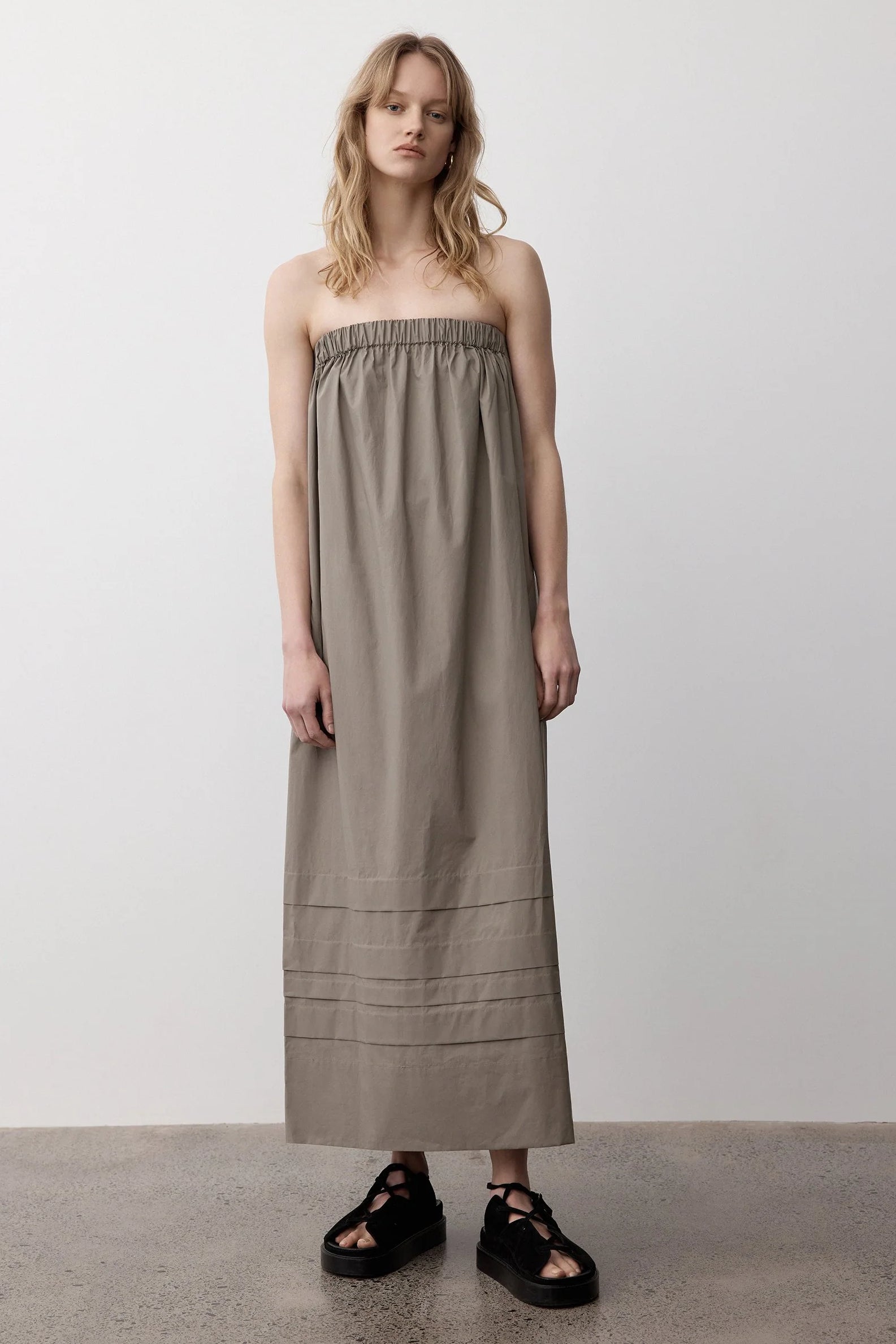 Goldie Dress in Moss Goldie Dress in Moss