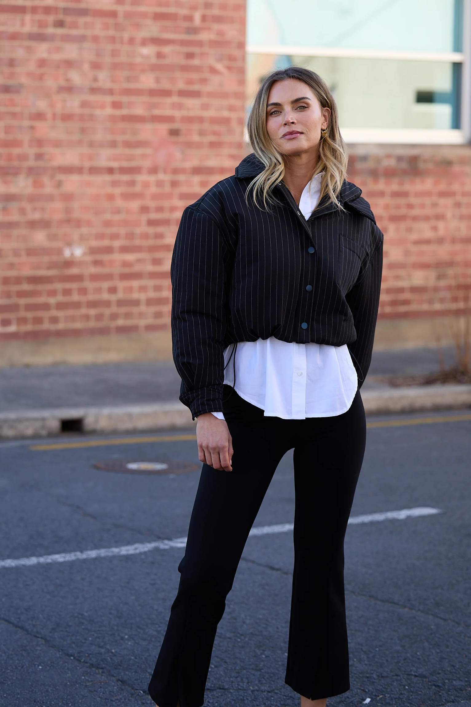 BT26156-1_Evie Puffer_Black_Campaign_2.jpg