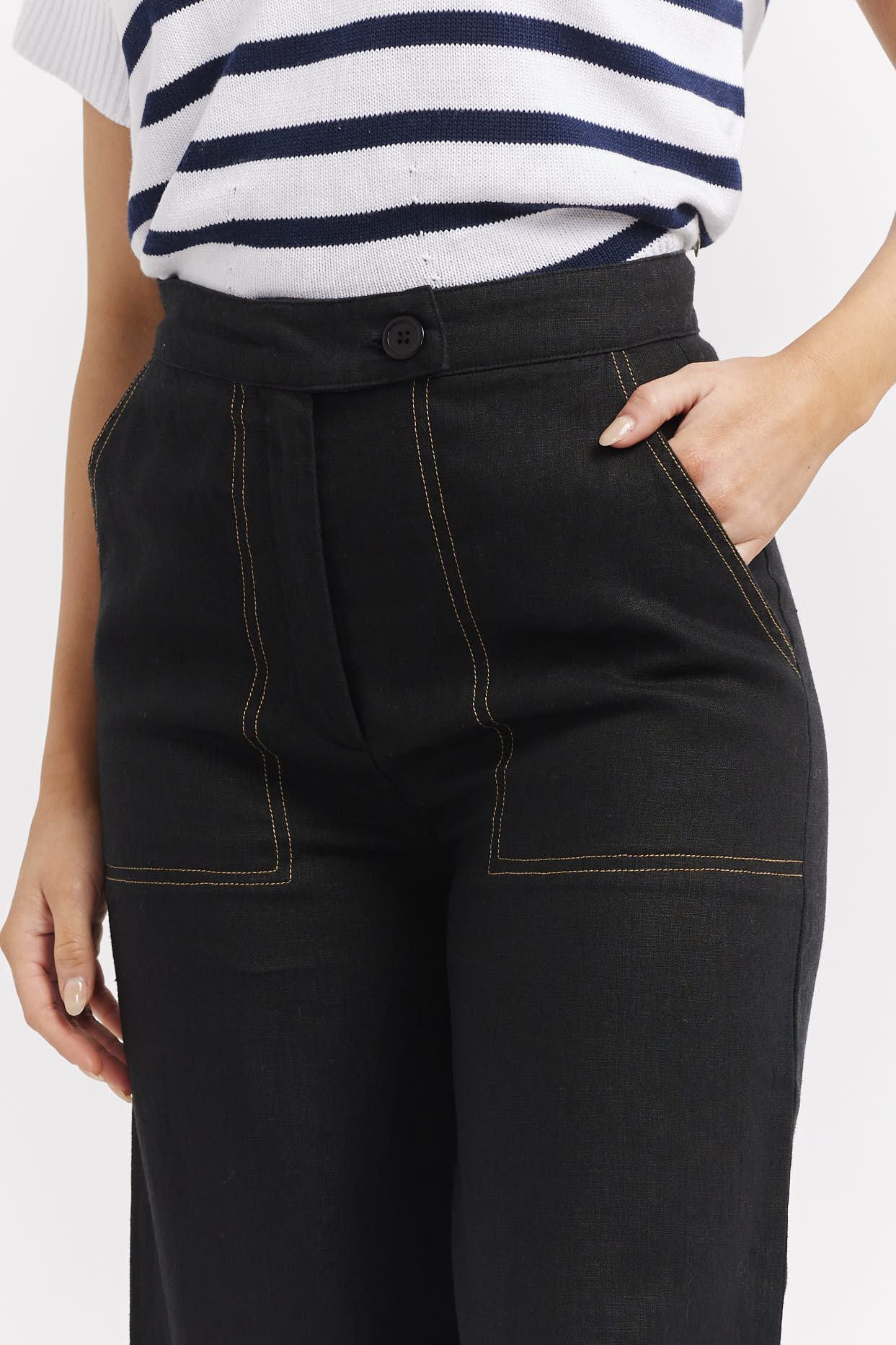 Clio Linen Pant in Black Clio Linen Pant in Black