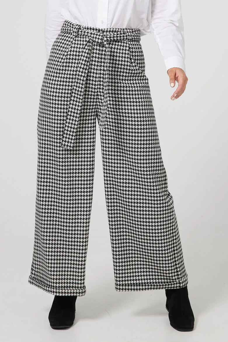 Sadler Pants in Black & White Houndstooth Sadler Pants in Black & White Houndstooth