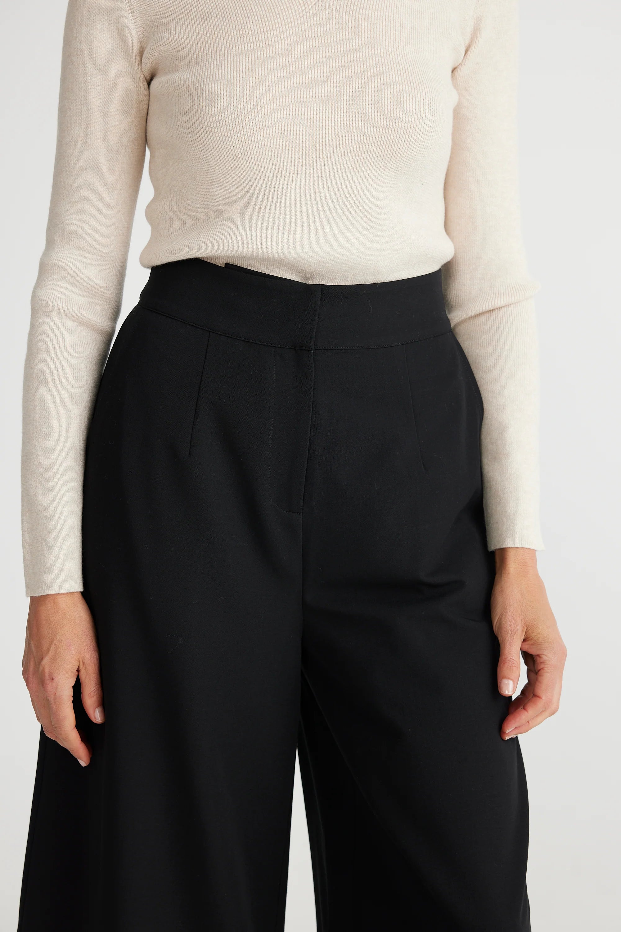 Ottaway Pant in Black Ottaway Pant in Black