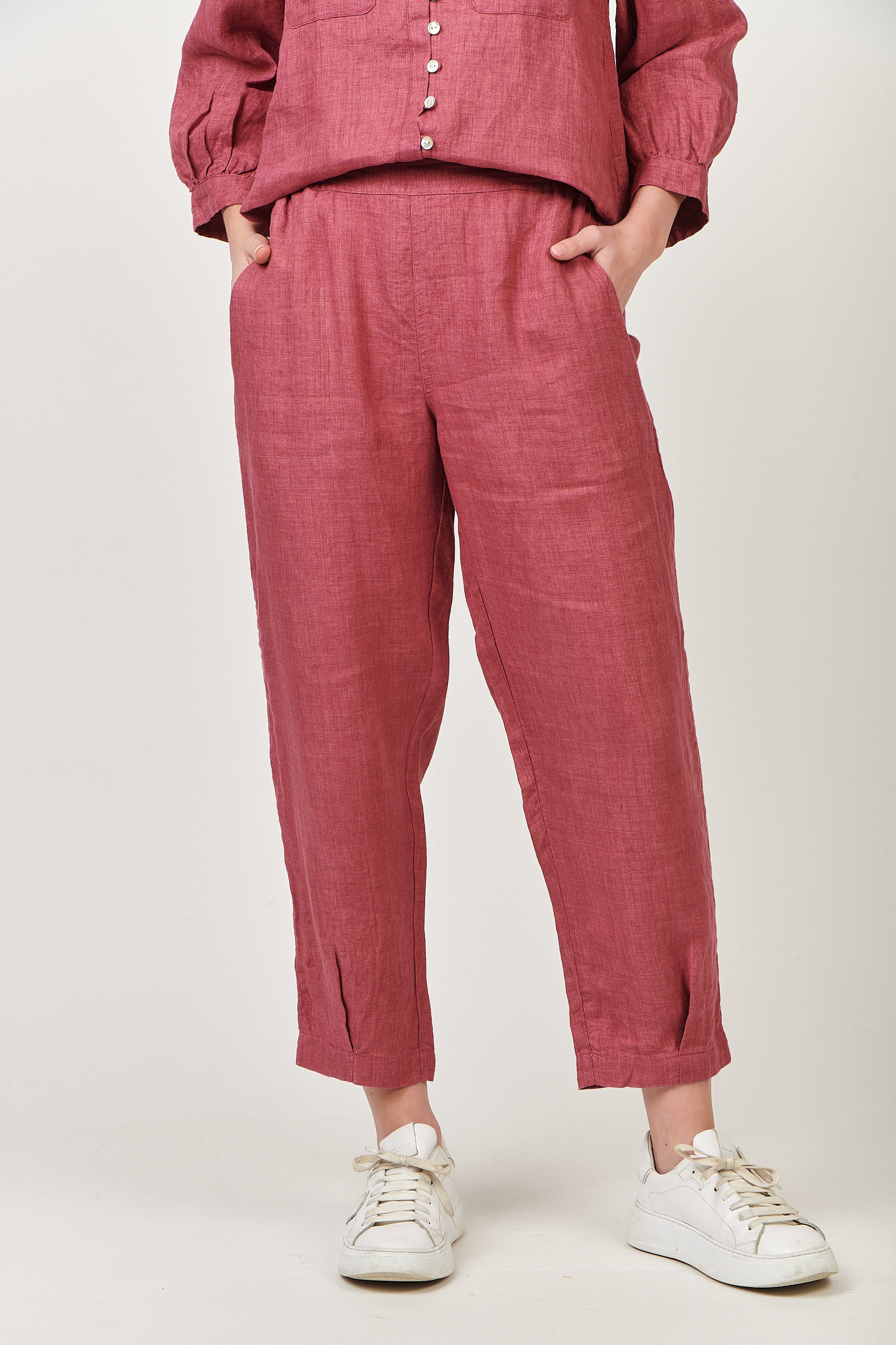 GA464 Linen Pant in Rhubarb GA464 Linen Pant in Rhubarb