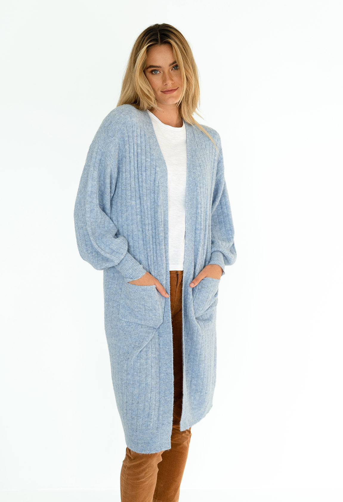 Humidity Lifestyle - Evie Cardi in Blue Mist - Womens Clothing