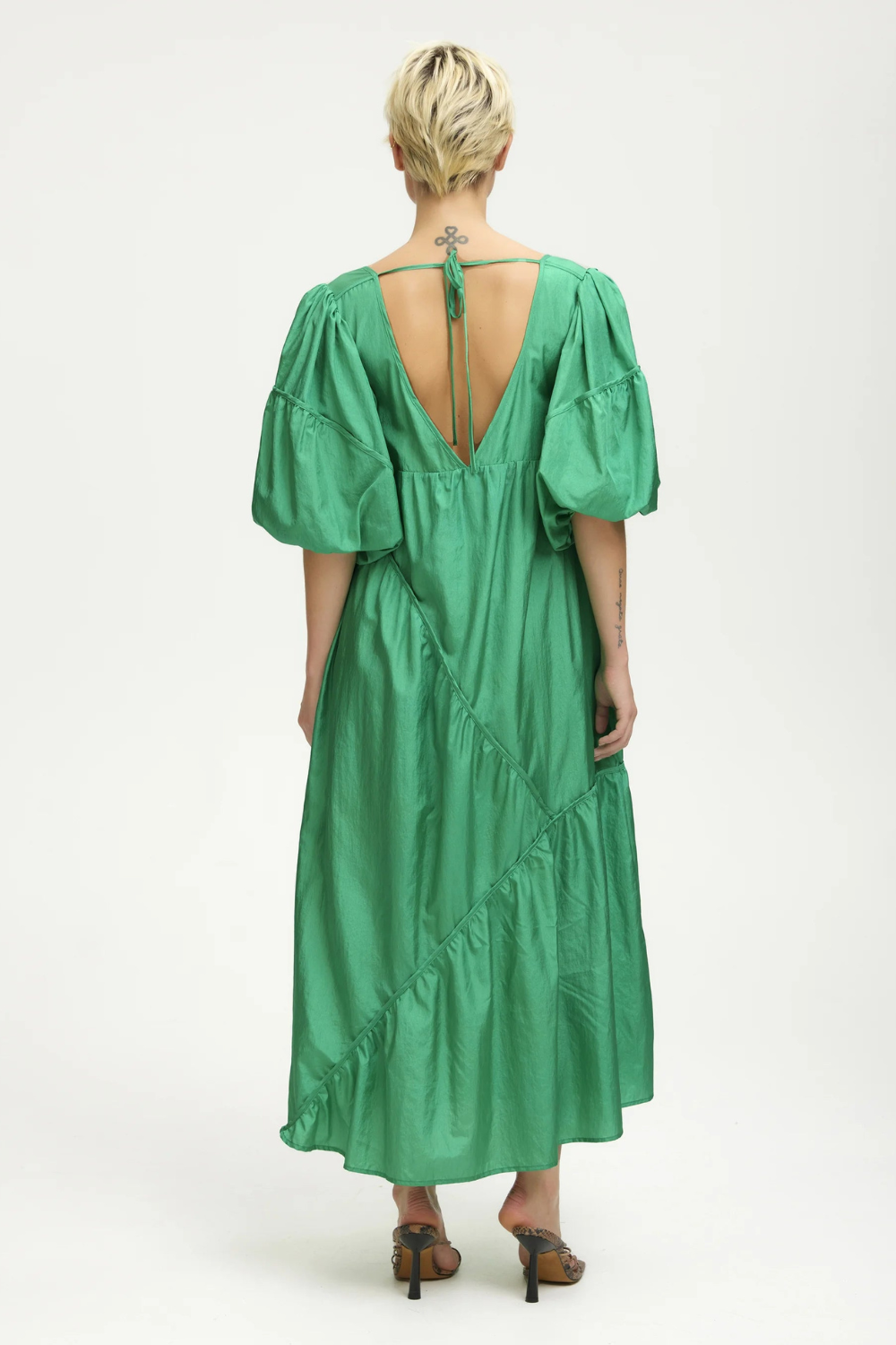 Hesla Short Sleeve Long Dress in Simply Green Hesla Short Sleeve Long Dress in Simply Green