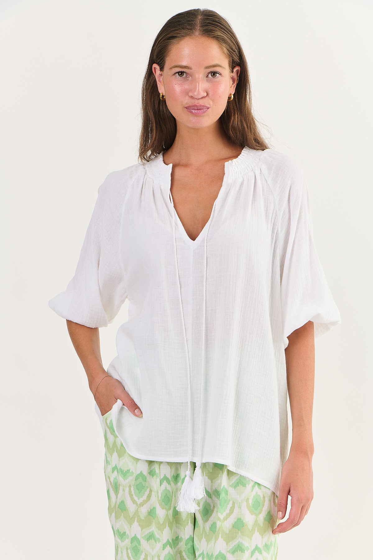 NAM32 Top in White NAM32 Top in White