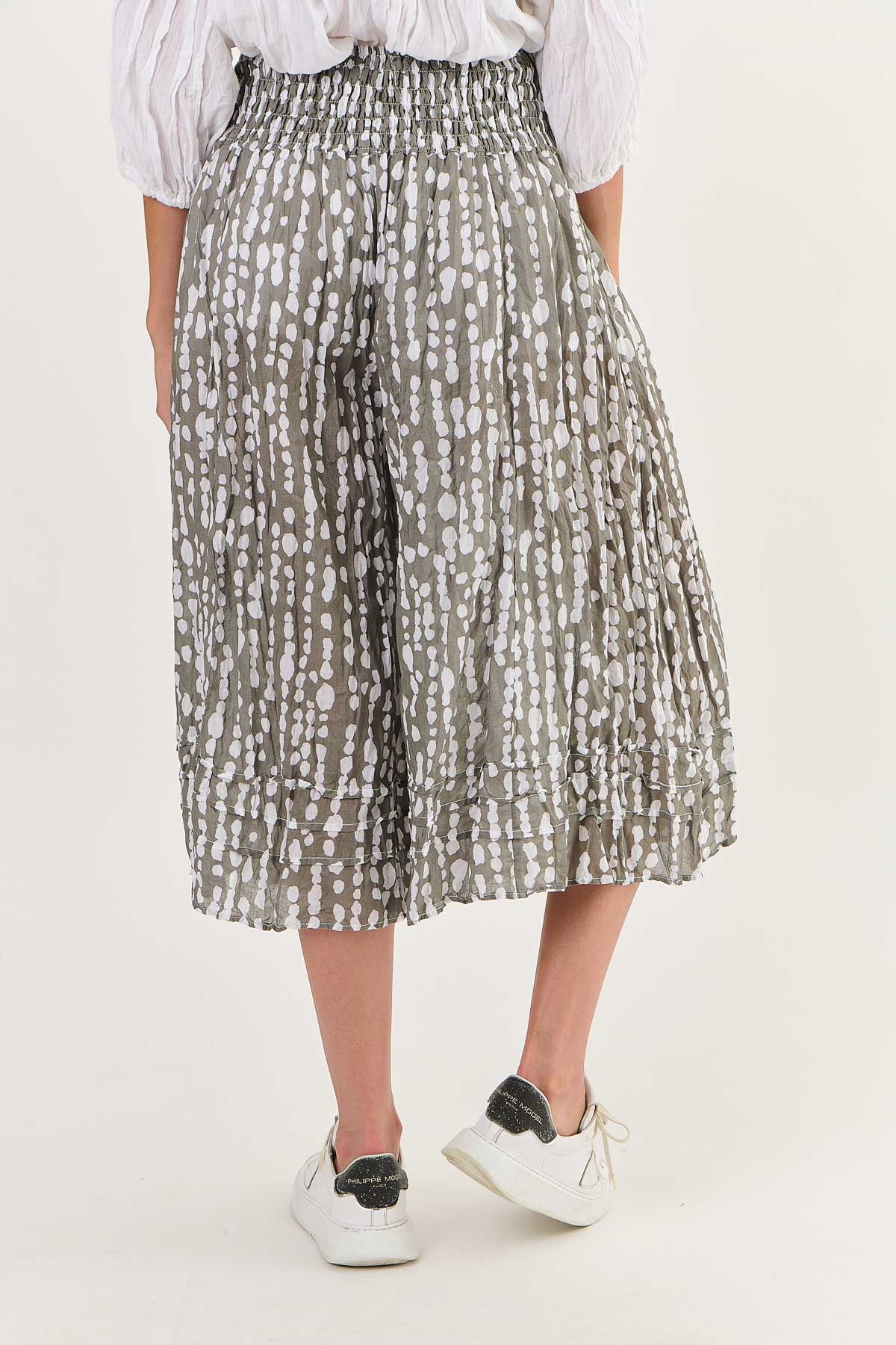 O28 Cropped Culottes in Caviar Pearl O28 Cropped Culottes in Caviar Pearl