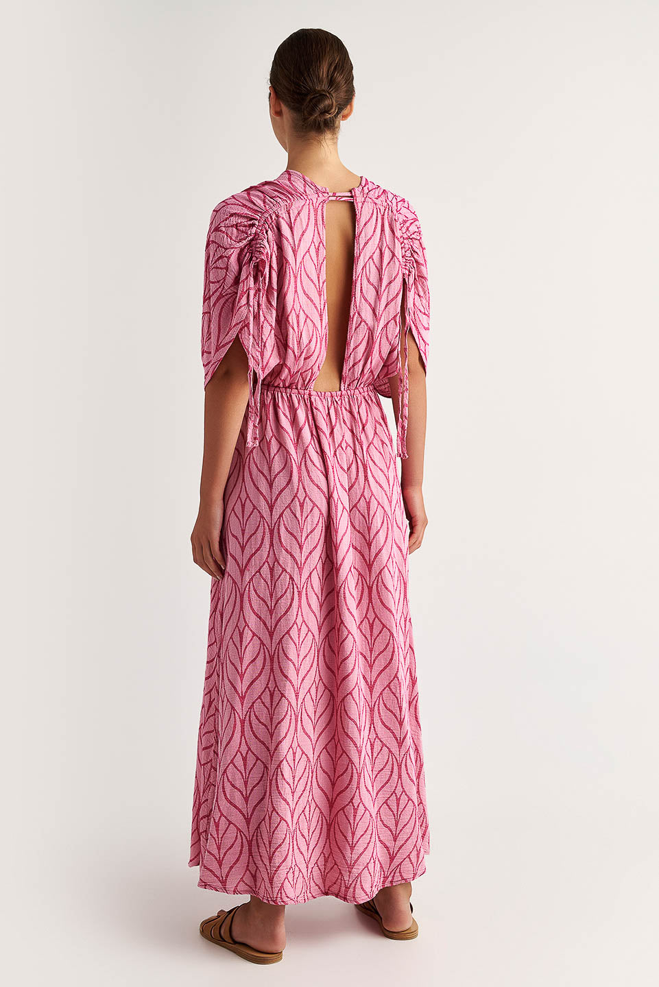 Zakar Kaftan in Fuchsia Zakar Kaftan in Fuchsia