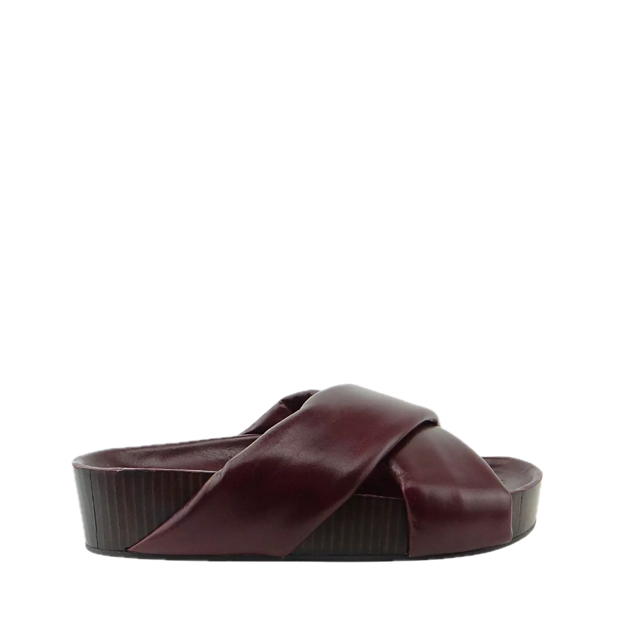 Sienna Wedge in Burgundy Sienna Wedge in Burgundy