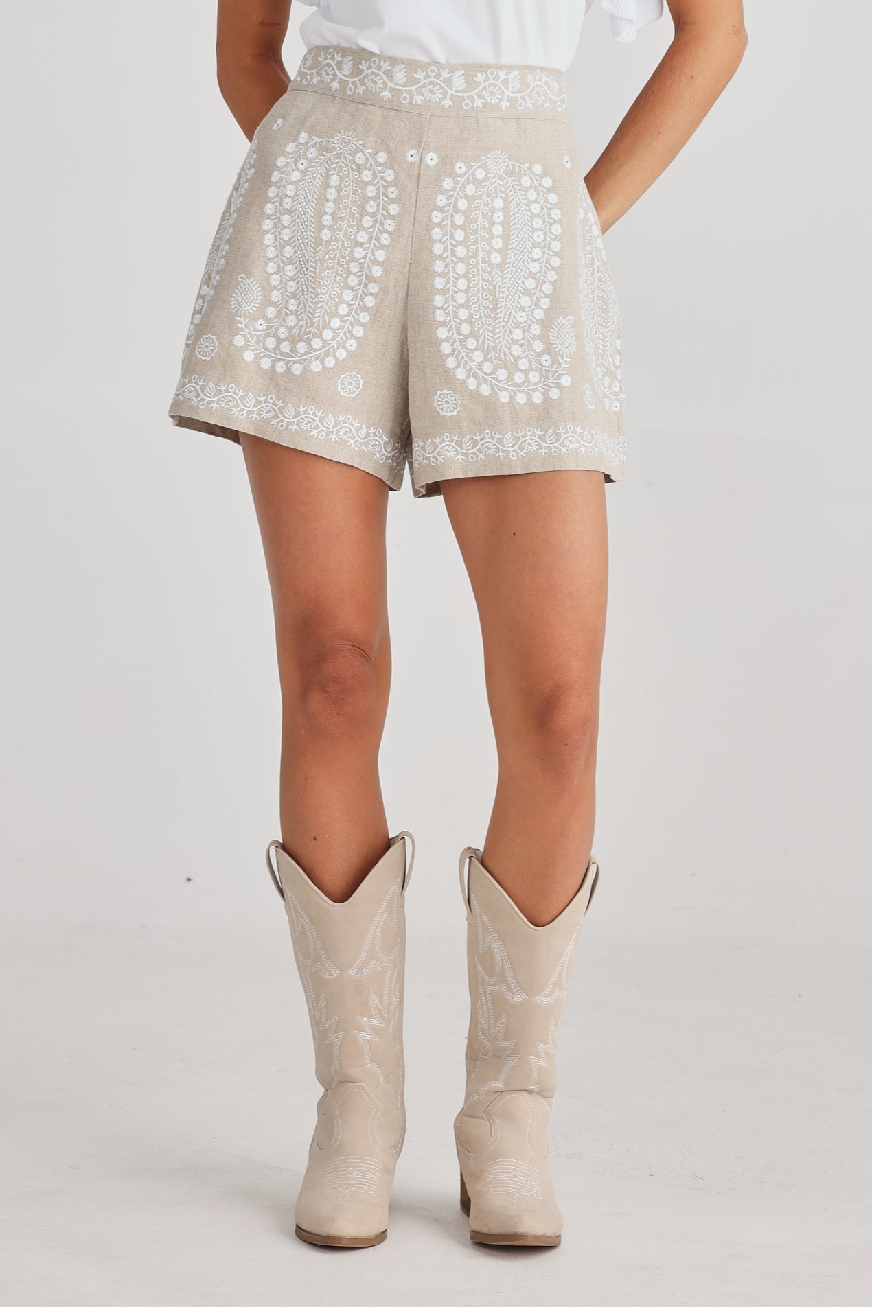 Johari Short in Natural Embroidery Johari Short in Natural Embroidery