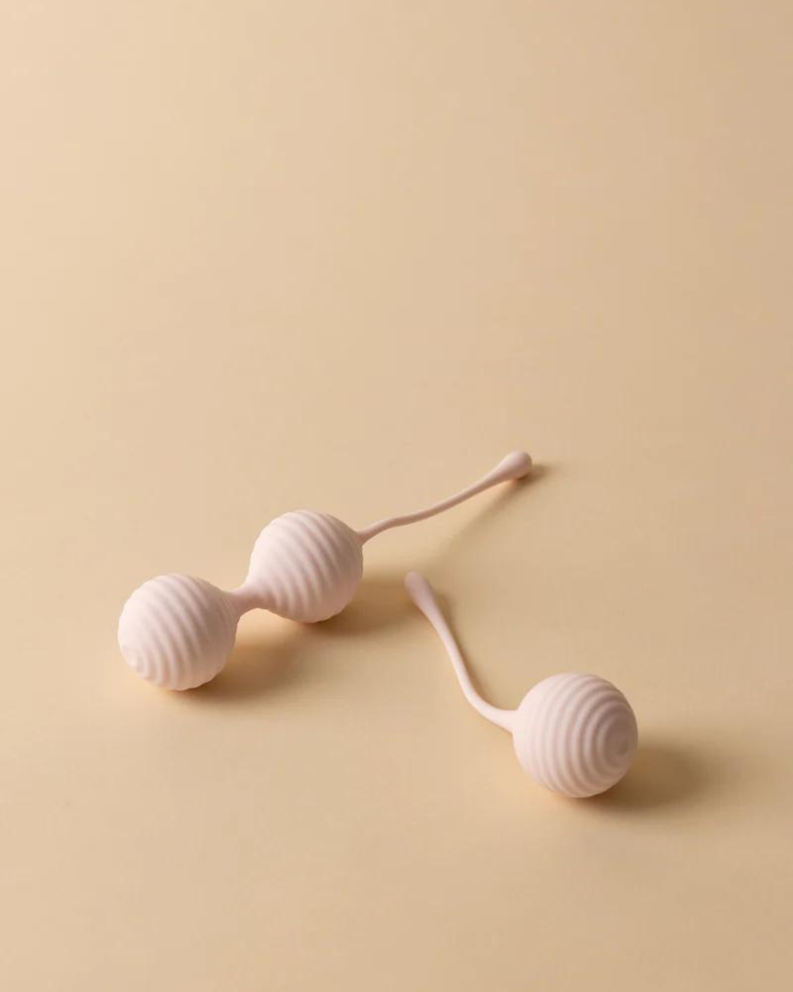 AAH Kegel Set in Pink AAH Kegel Set in Pink