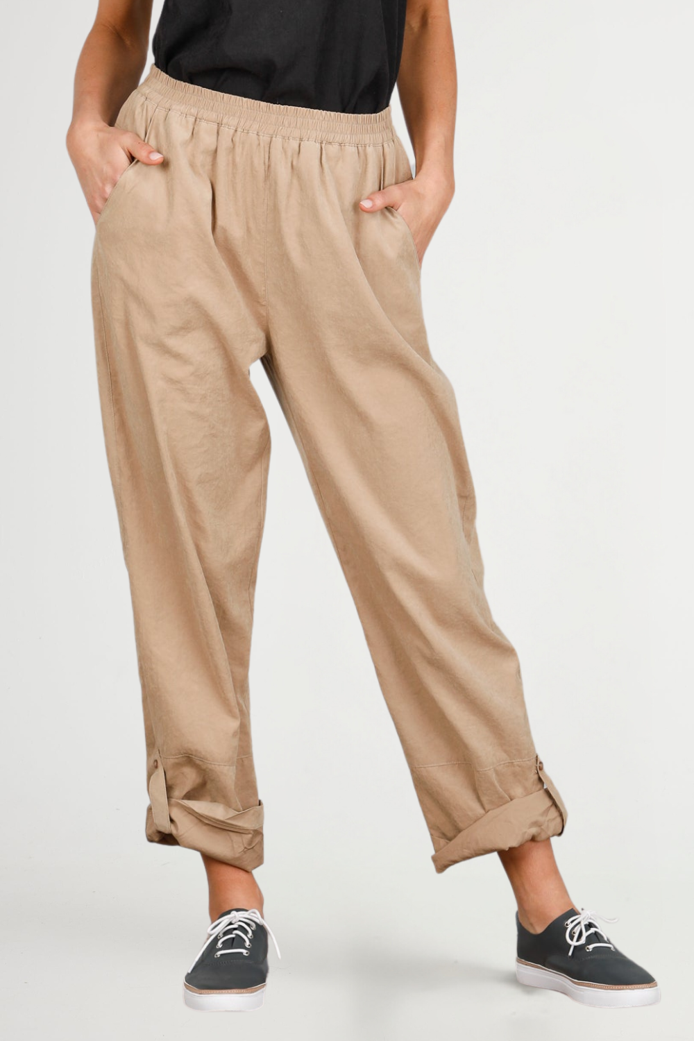 Wonderland Pant in Tan Wonderland Pant in Tan