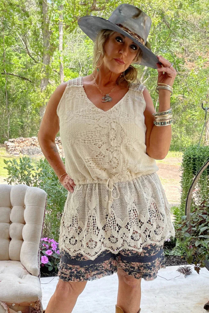 Dream Weaver Tunic in Parchment Dream Weaver Tunic in Parchment