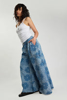 ELSHAM BOUTIQUE Daddios low waist super wide leg denim jeans in Aegean paisley blue with asymmetrical front seams