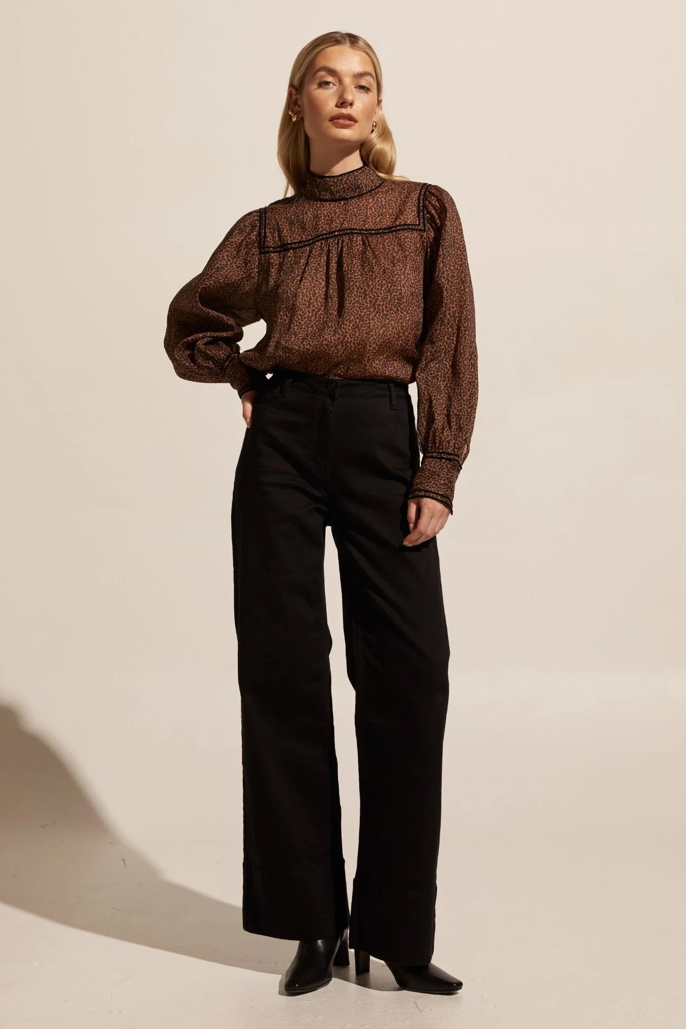 Horizen Top in Toast Leopard Horizen Top in Toast Leopard
