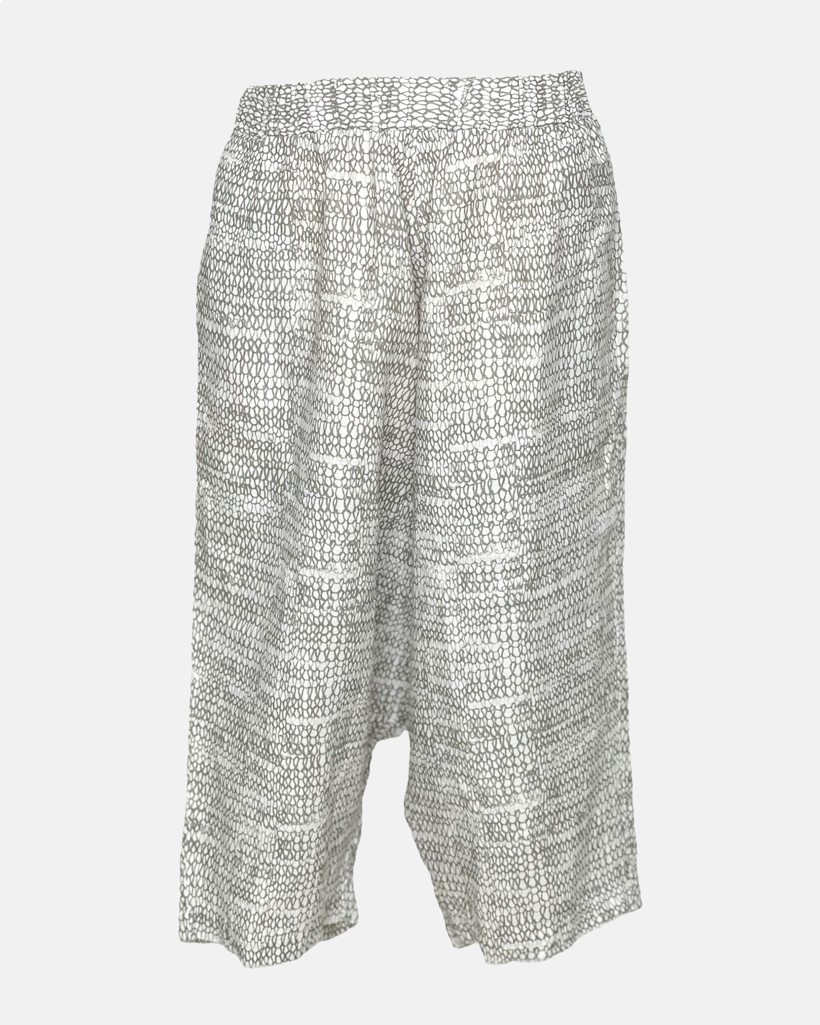 Relaxed Shorts in Stone Loops Relaxed Shorts in Stone Loops