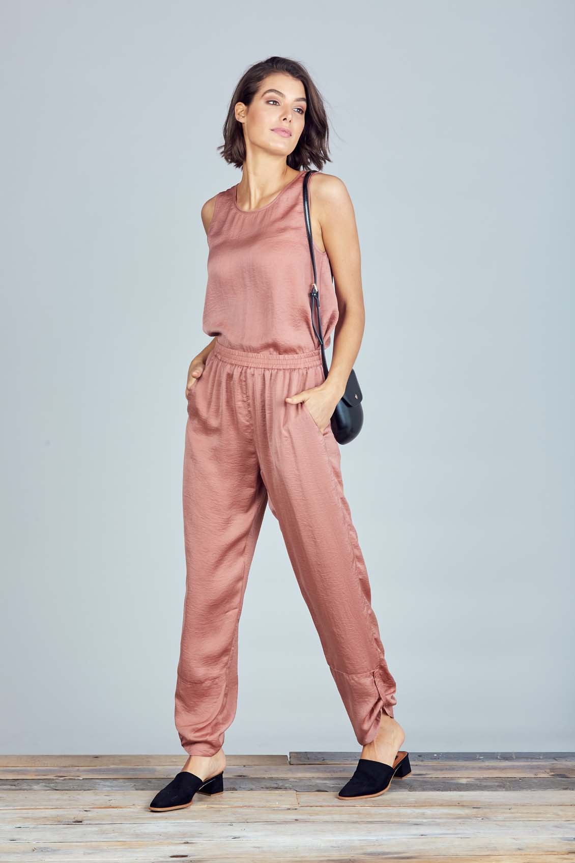 Wonderland Pants in Cinnamon Wonderland Pants in Cinnamon
