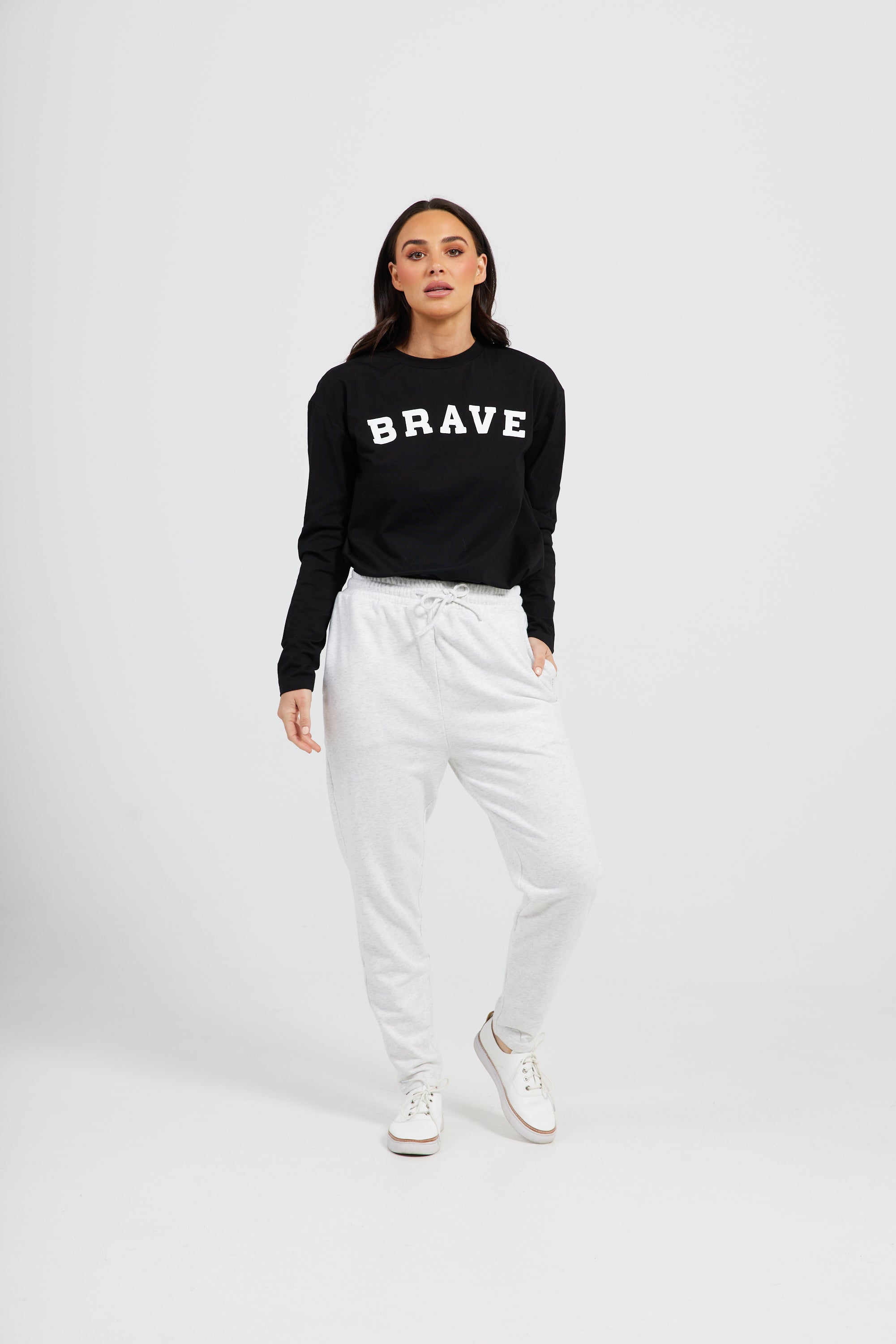 Brave + True - Elevate Pants in Natural - Womens Clothing - Black Linen  elastic waist contrast stitch – Secret Girl Stuff