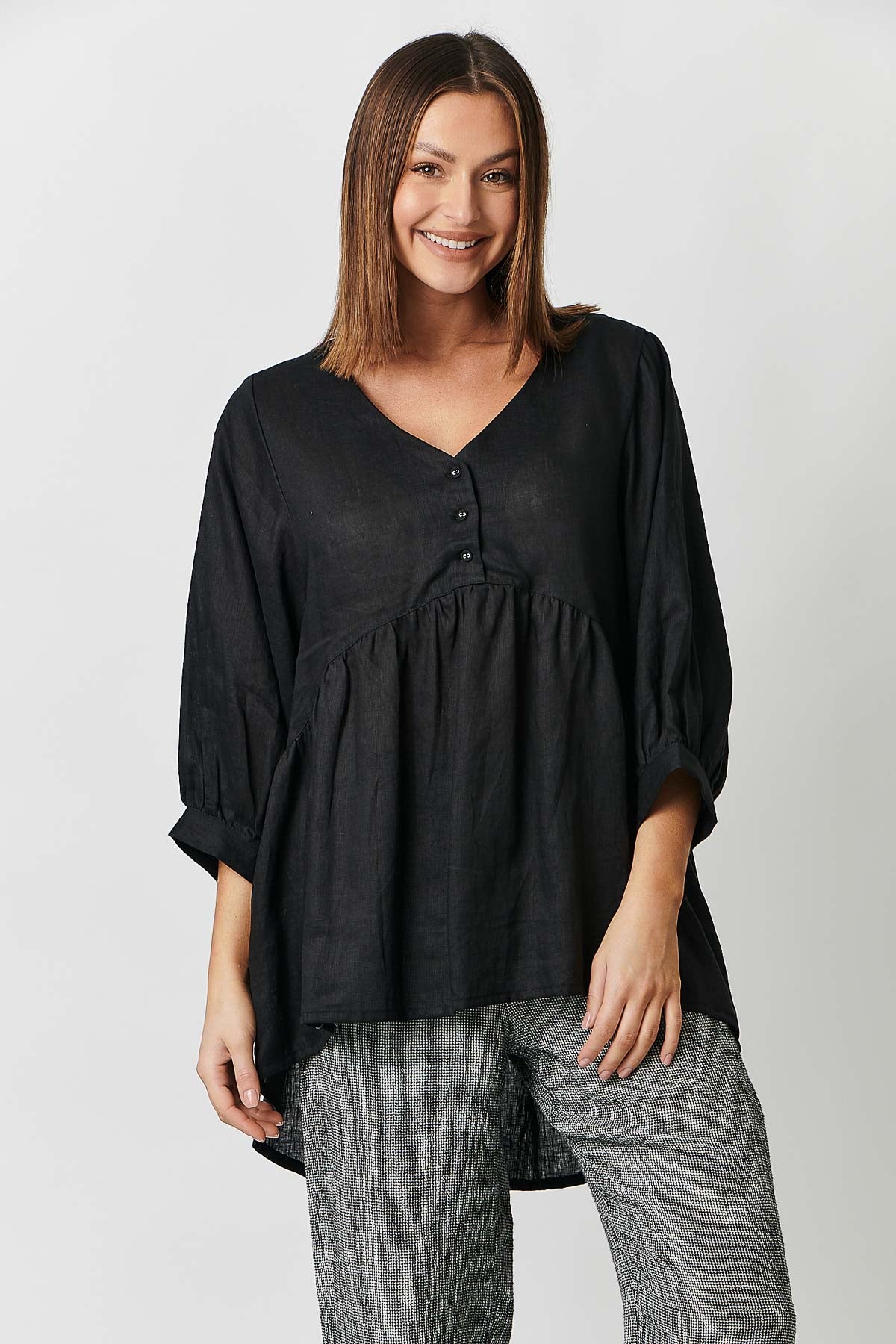 GA414 V Neck Swing Tunic in Black GA414 V Neck Swing Tunic in Black