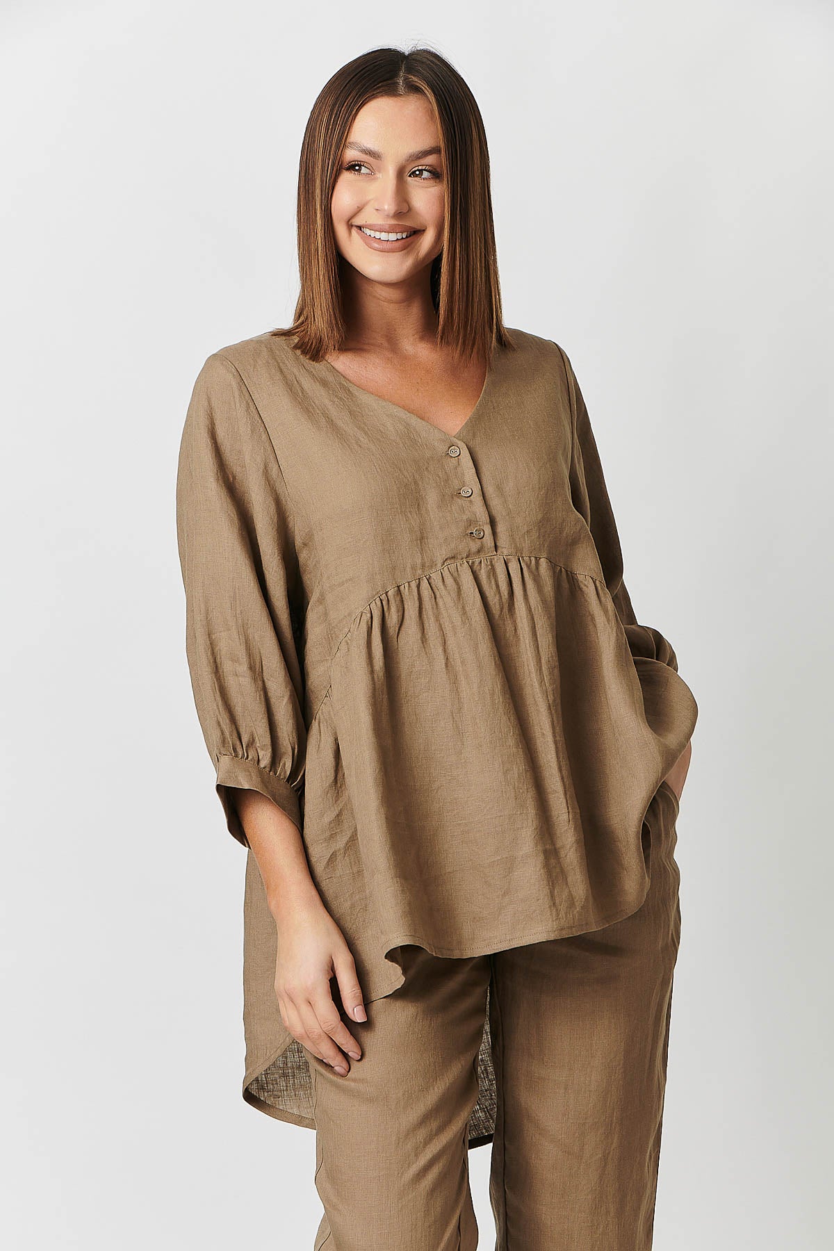 GA414 V Neck Swing Tunic in Black GA414 V Neck Swing Tunic in Black