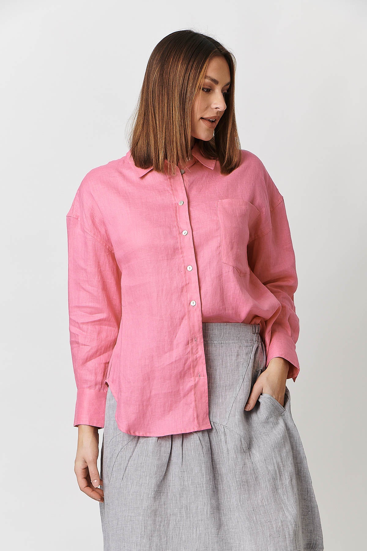 GA415 Classic Button Up Shirt in Azalea GA415 Classic Button Up Shirt in Azalea
