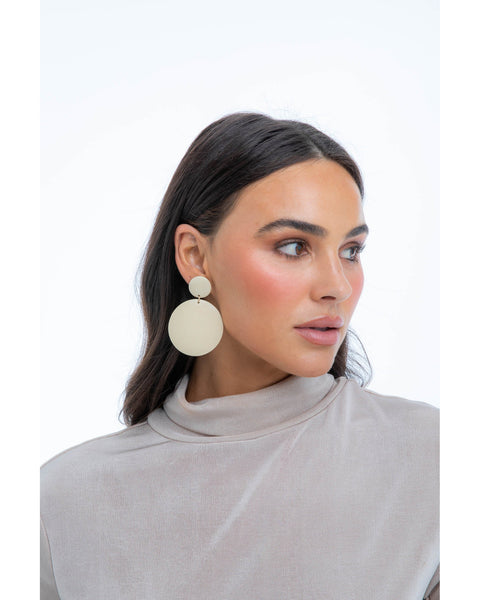 Langely Earrings in Ecru Langely Earrings in Ecru