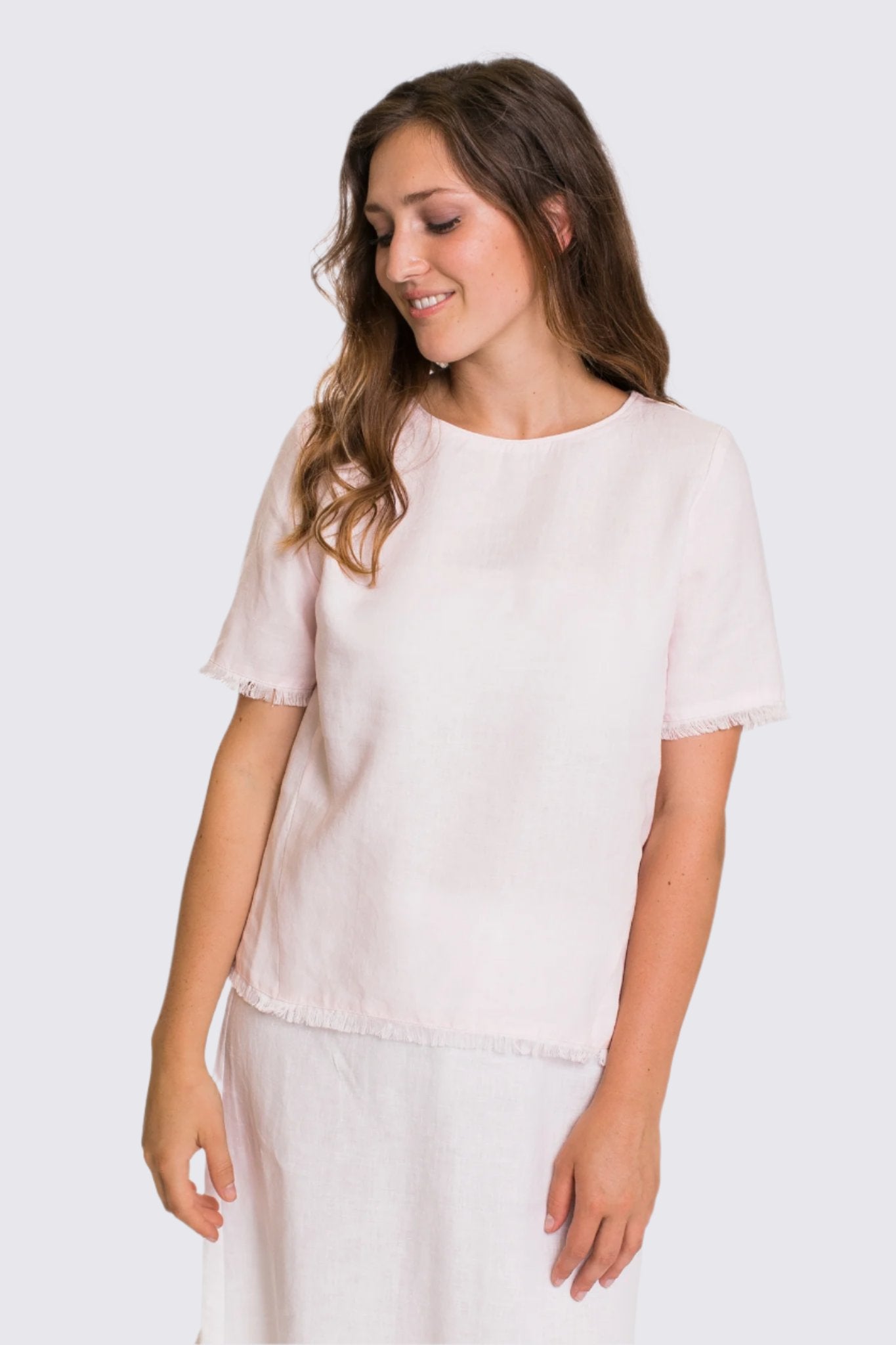 GA31 Raw Edge Linen Top in Peony GA31 Raw Edge Linen Top in Peony