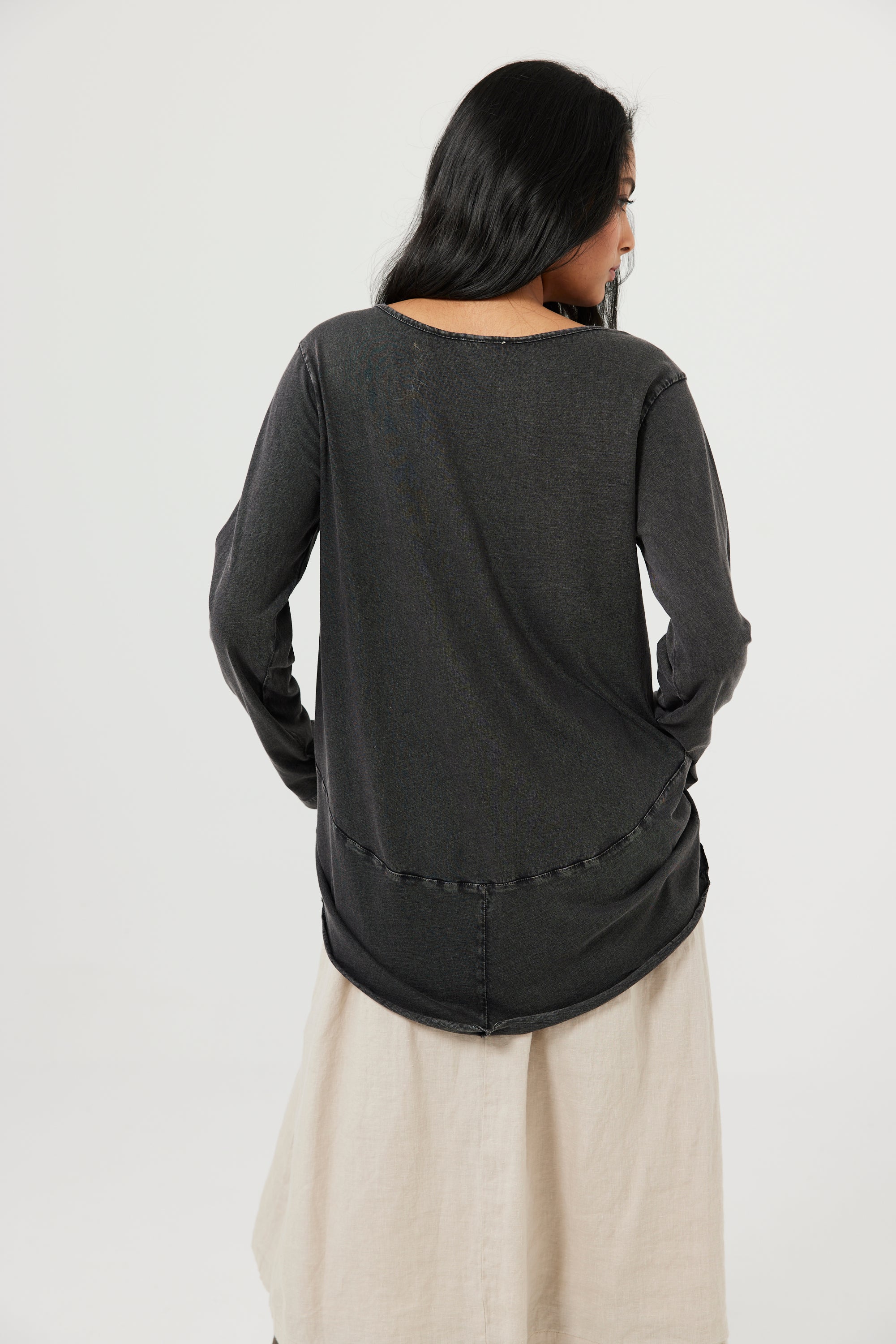 Congo Long Sleeve Tee in Black Wash Congo Long Sleeve Tee in Black Wash