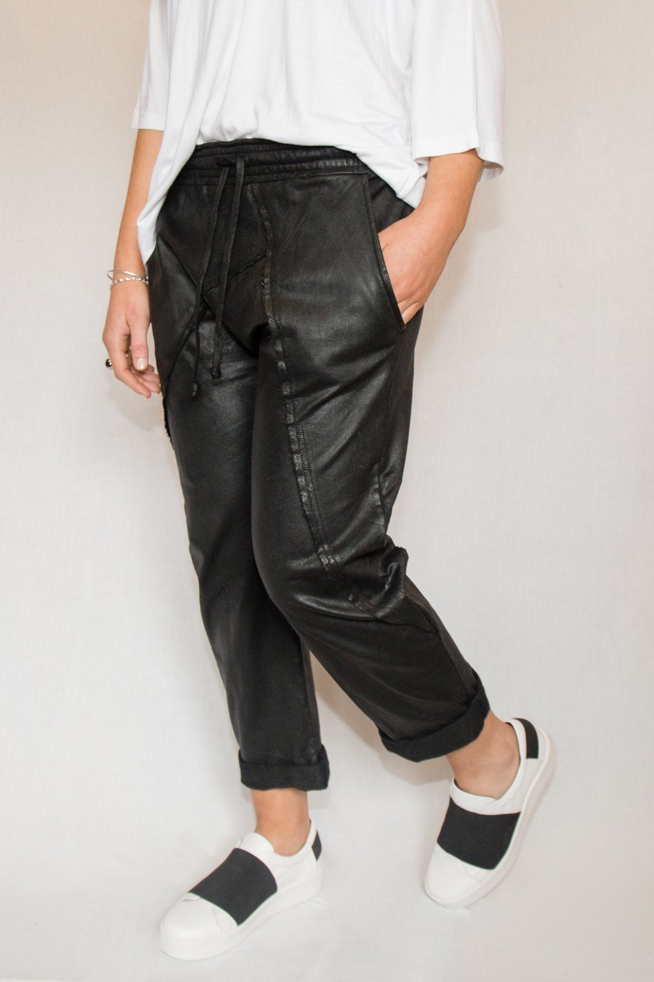 Pyke Cuff Pants in Black Pyke Cuff Pants in Black